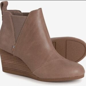 Toms Brown Ankle Booties
